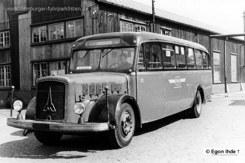 31 (ex BGE)-12,VHH,EI.jpg